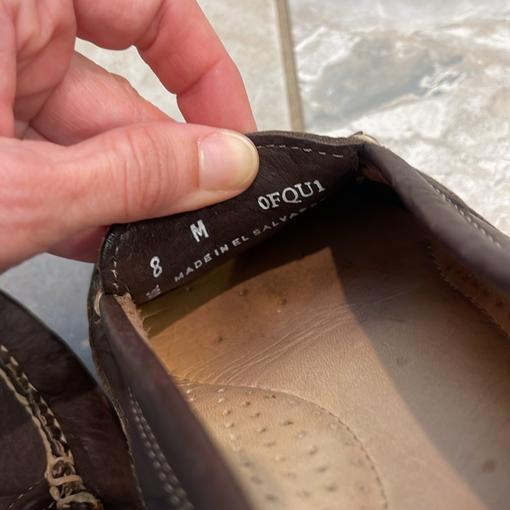 L.L. Bean Leather Driving Moccasin Vibram Sole 8 Fisherman Comfort - Picture 7 of 7